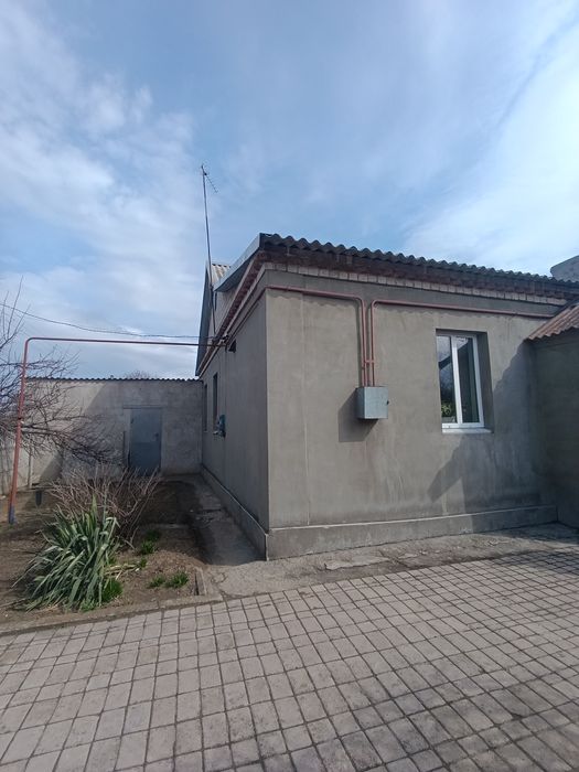 Продам шикарний будинок із гаражем,Аули