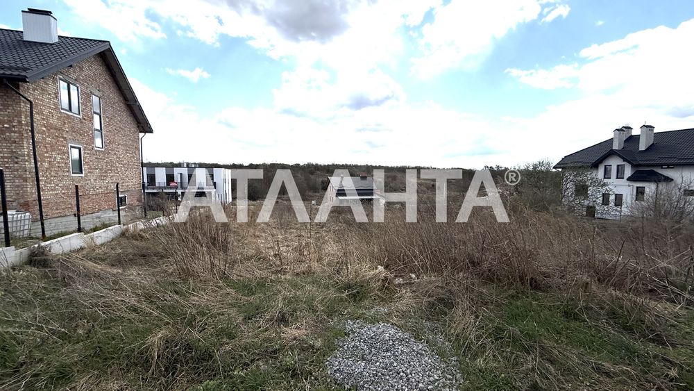 Продаж земельної ділянки в Солонці з готовим проєктом будинку.