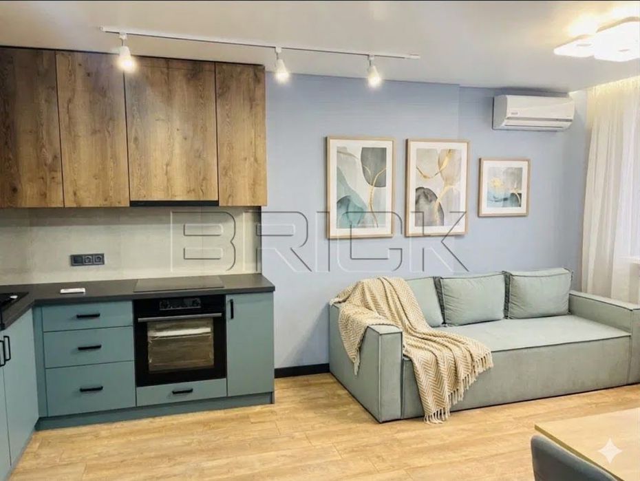 Продаж квартири ЖК Ліко Град Perfect Town Вул. Максимовича 32А Голосіївський район Іподром