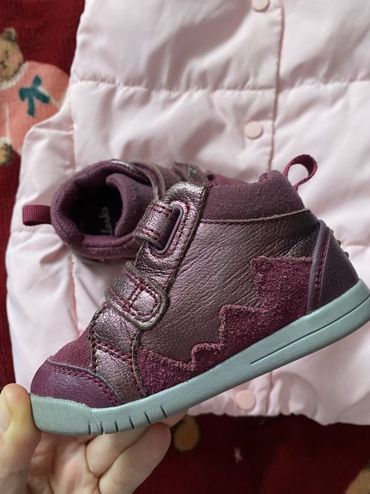 Набір на весну на дівчинку 1-2 роки zara жилетка 80-86