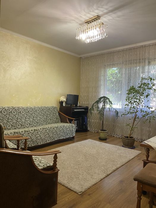 Продається квартира