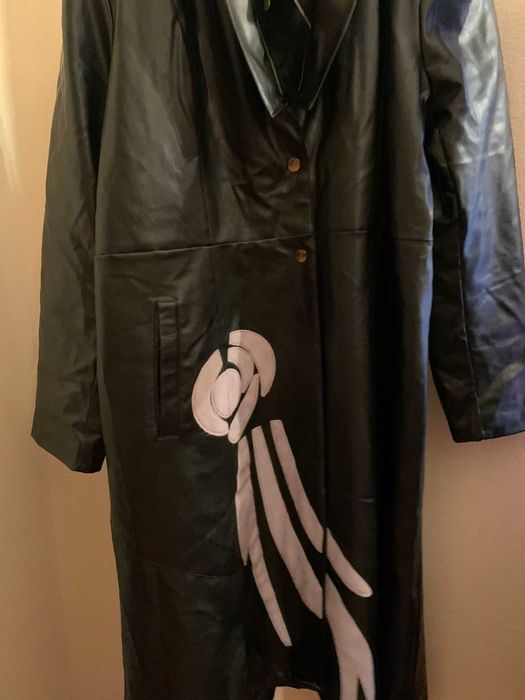 Casaco comprido pele sintetica bordado