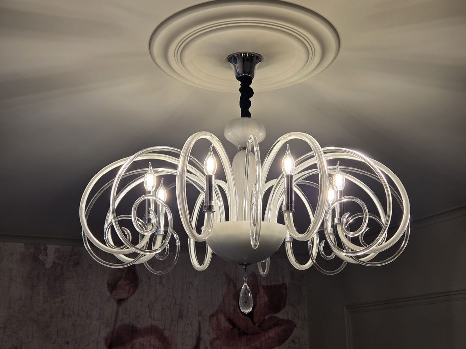 Люстра стельова,  діаметр 950 мм.