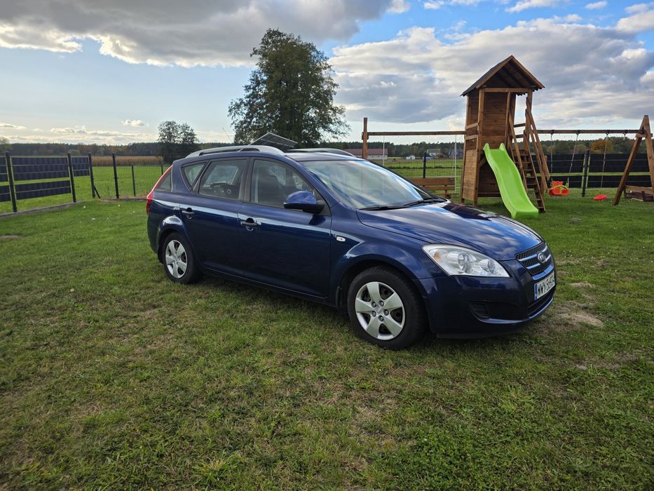 Kia Ceed 1.4 benzyna + LPG  2009 Oszczędna