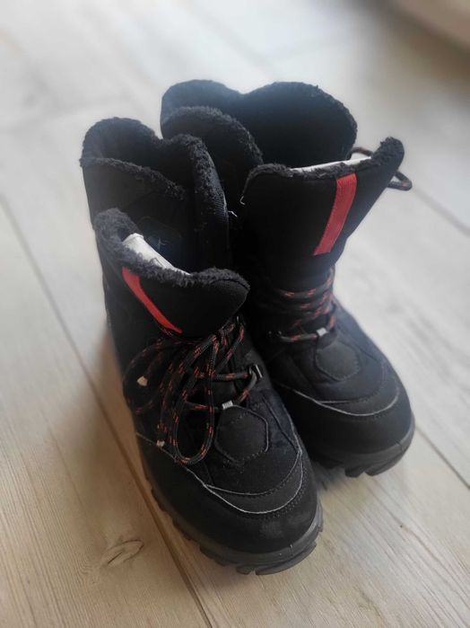 młodzieżowe buty górskie Quechua