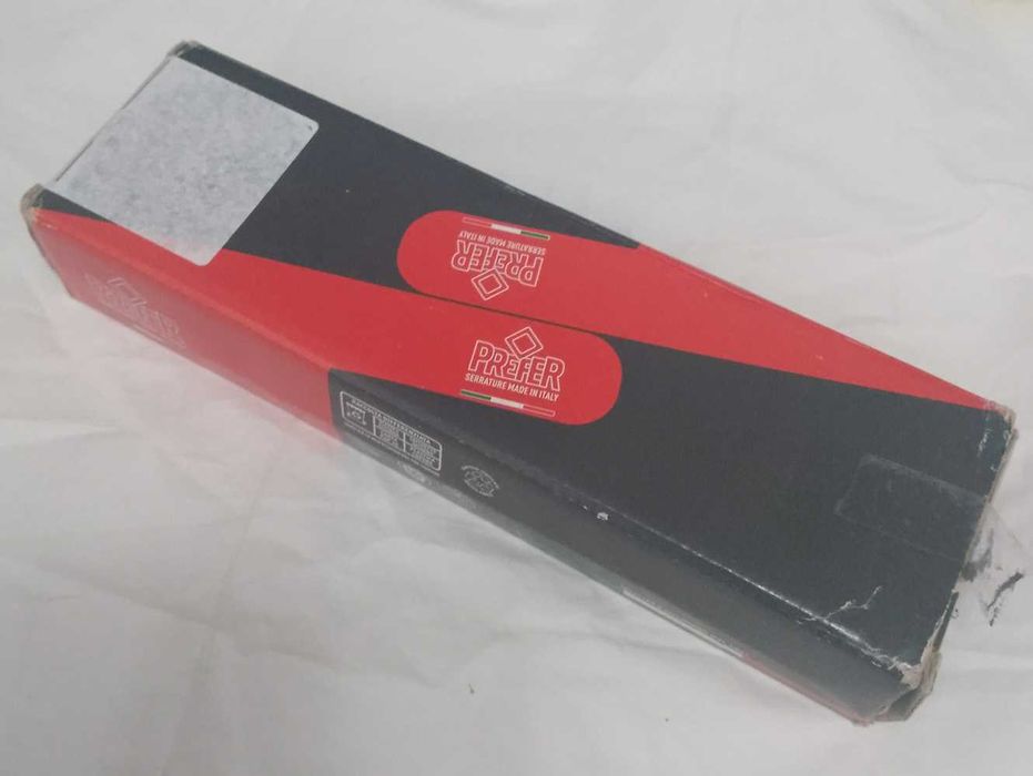 Prefer Fechadura basculante para garagem