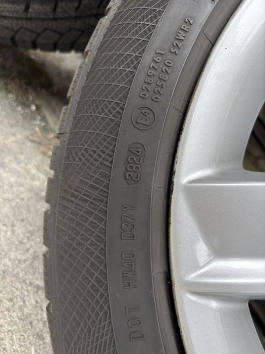 Oryginalne Alufelgi Audi 17 7.5J ET28 + Opony Zimowe Continental 2024 r.