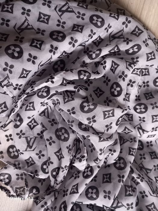 Duża chusta Louis Vuitton