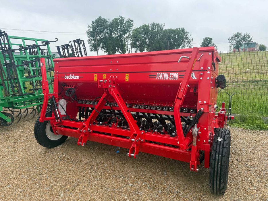 Siewnik zbożowy OZDOKEN PERTUM-S300