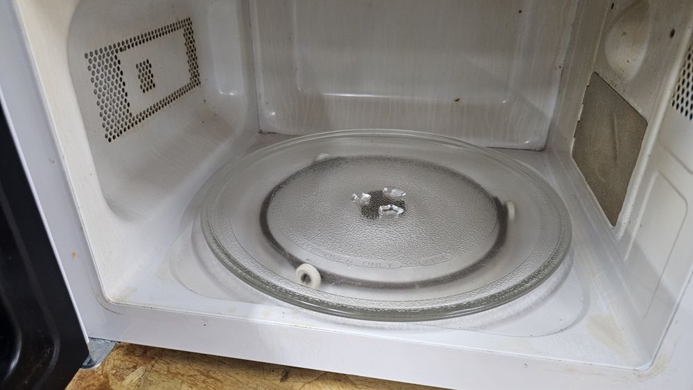 Microondas branco Orima