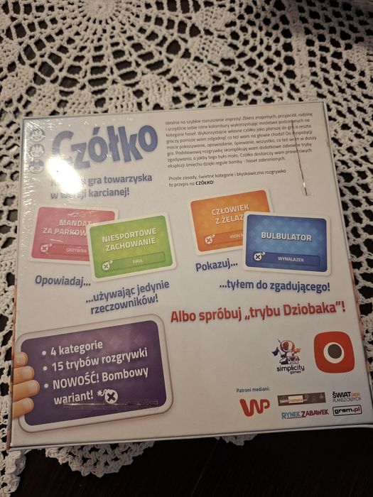Kultowa gra towarzyska CZÓŁKO + gratis