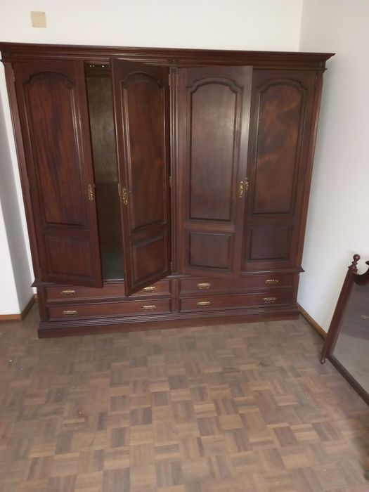 Mobília de quarto completa