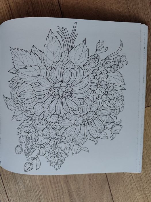 Розмальовка - антистрес для дорослих та дітей