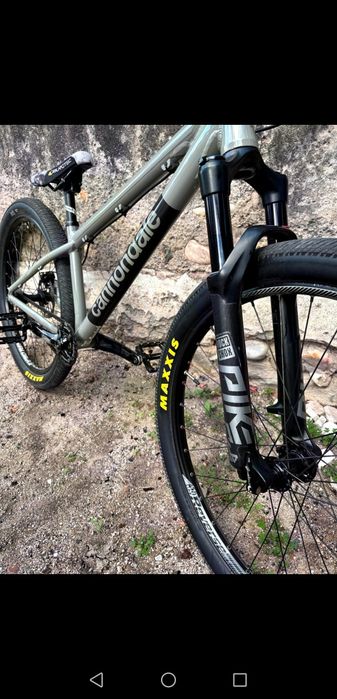 Bicicleta Dirt Jump Cannondale Dave 2022
