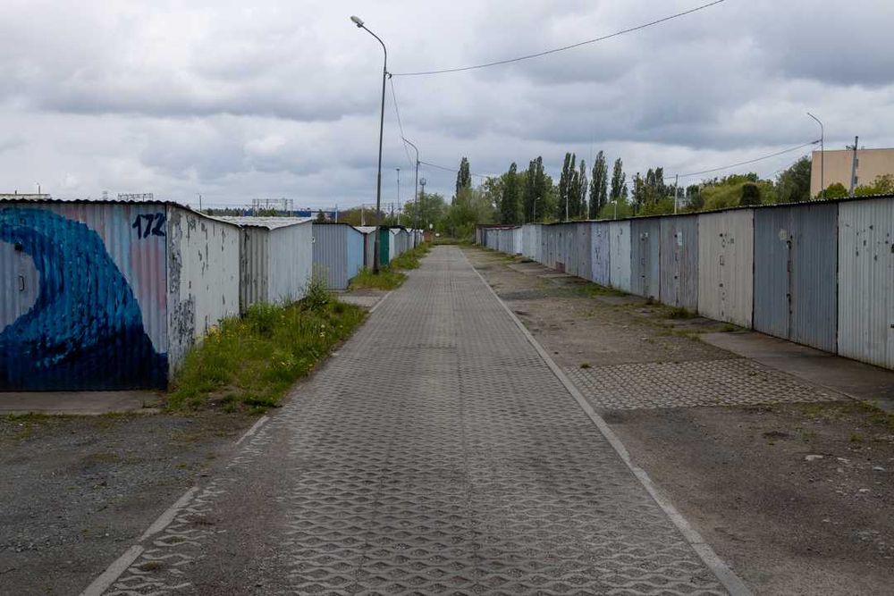 Garaż blaszany Pomorzany