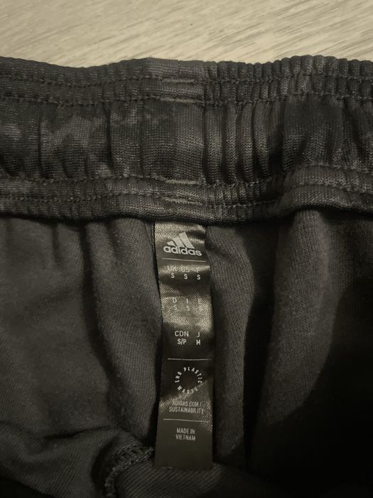 Оригінальний костюм Adidas