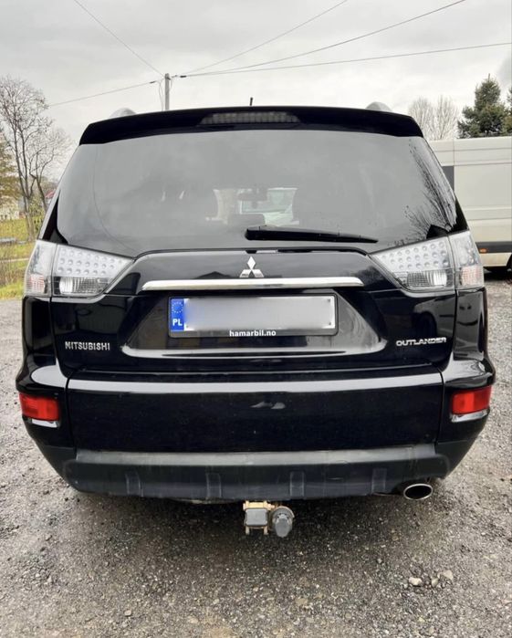 Mitsubishi Outlander 2010 benzyna 2.0 terenowy automat czarny suv 5-osobowy
