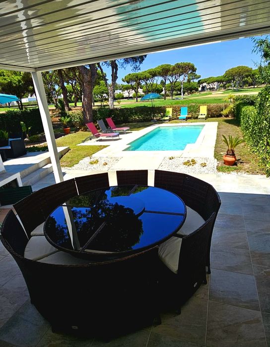Vivenda de luxo com piscina em Vilamoura