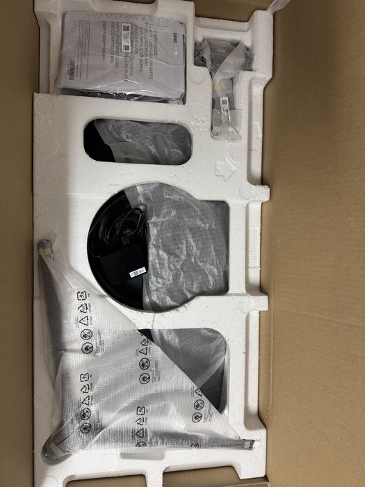 Monitor Samsung G5 Ultrawide 34” 165Hz