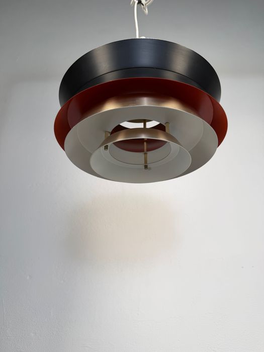 Lampa wisząca Carl Thore „Trava” – Granhaga Metallindustri, Szwecja, lata 70