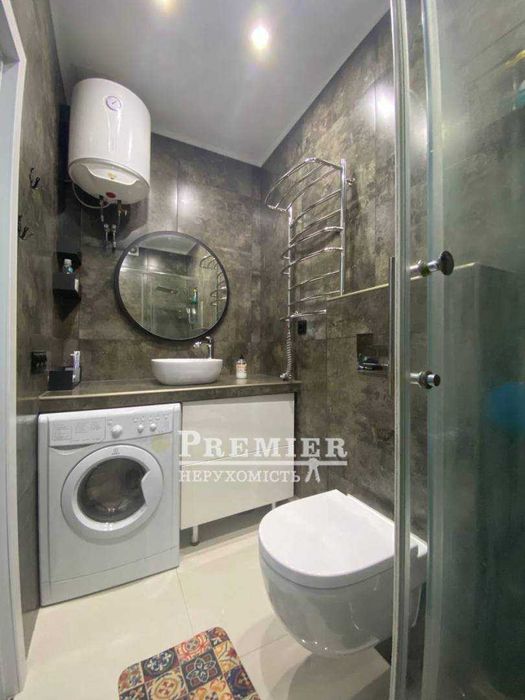 Студія в новому ЖК Центр Одеси. Дизайнерський ремонт