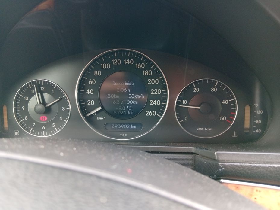 Vendo Mercedes E 220 cdi