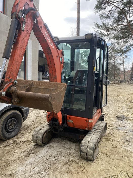 Послуги оренда мініекскаватора, Гідромолот, планування, вузькі ковші.