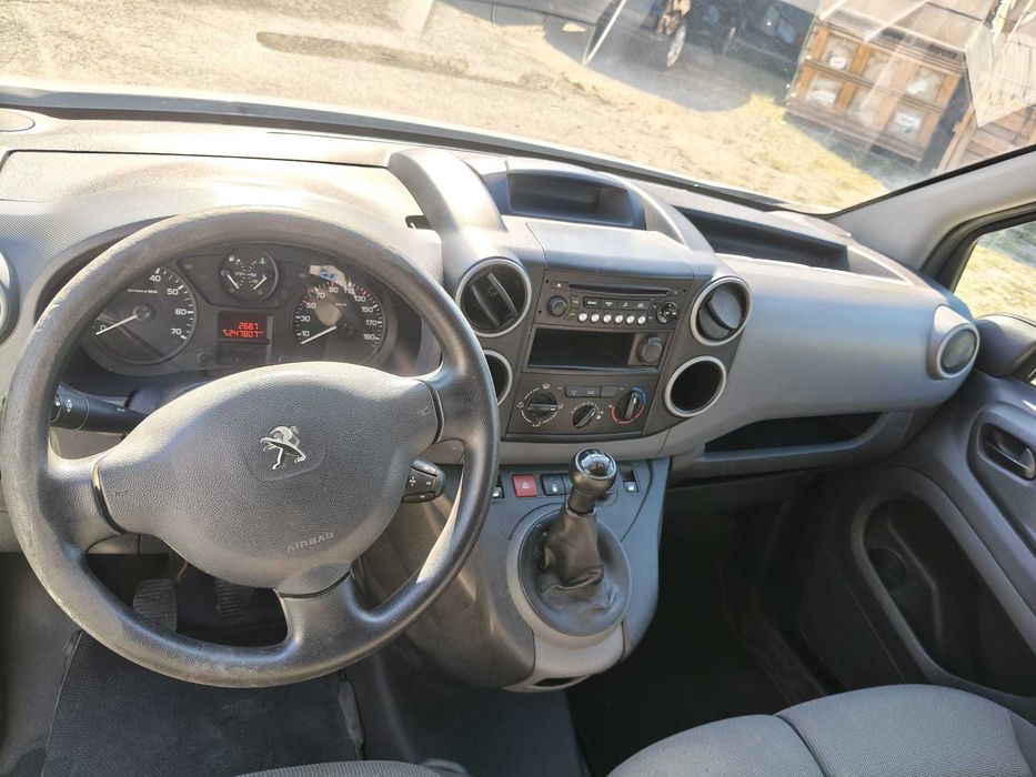 Peugeot Partner.