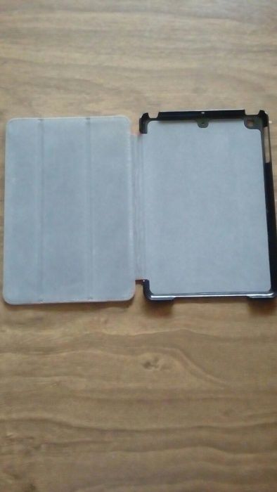 Чехол для планшета