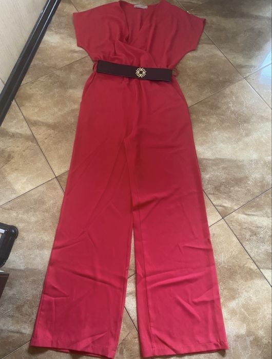 Комбинезон женский итальянского бренда  Rinascimento, S-M, новый