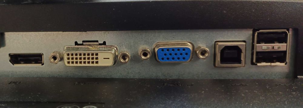 Монітор Dell P2312HT