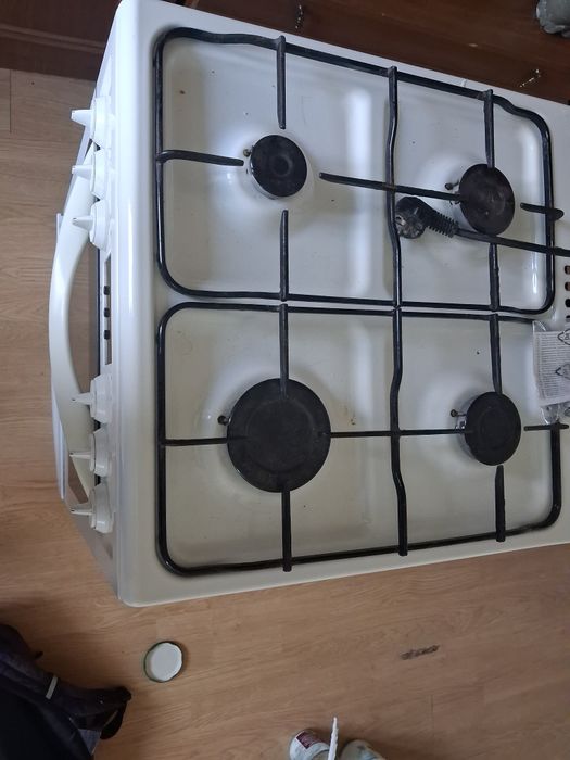 Kuchenka gazowo elektryczna