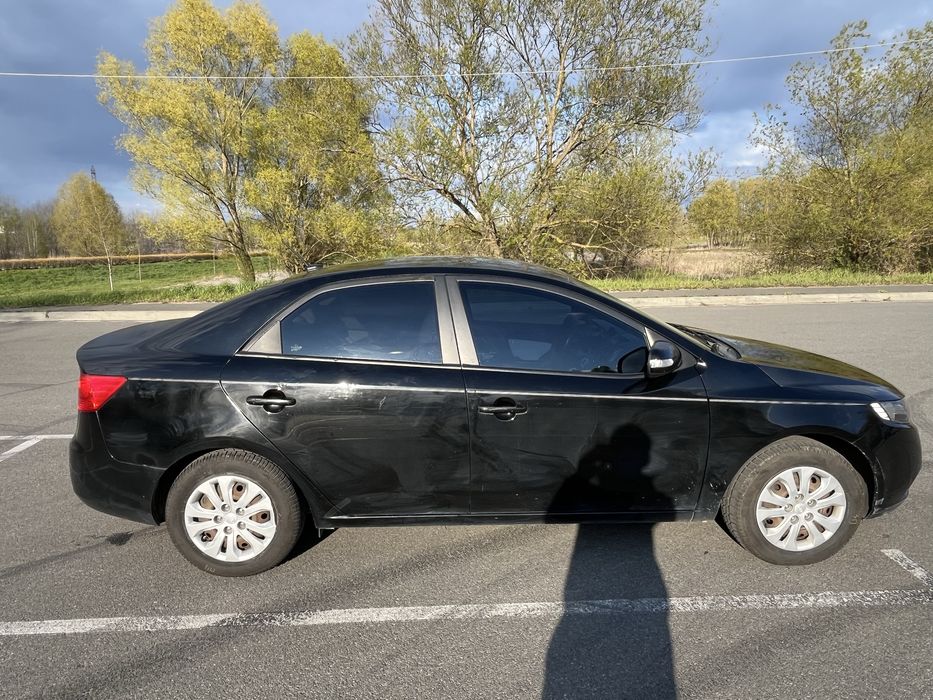 Kia Forte 2009 VIN KNAFU4A23A5830656 фото оголошення 7 з 24