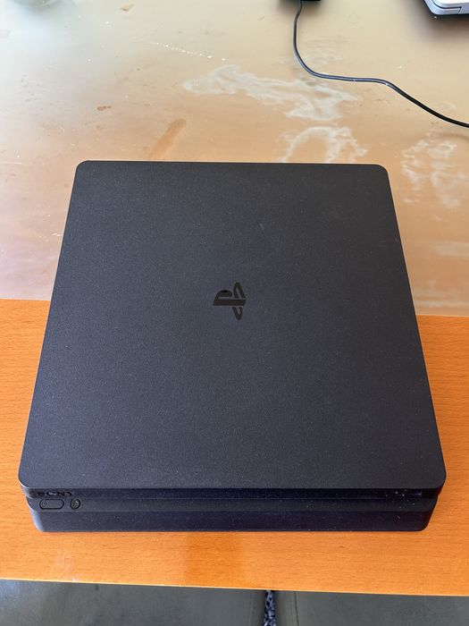Playstation 4 como nova