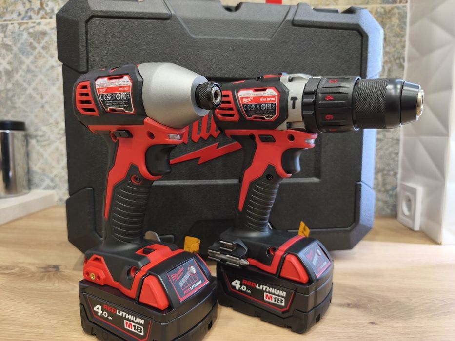 Milwaukee M18 BPP2Q-402C 18V 2 x 4.0Ah Li-Ion  wkrętarka + zakrętarka