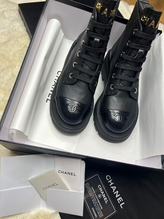 Botki skórzane CHANEL rozmiar 38 damskie na zimę kozaki