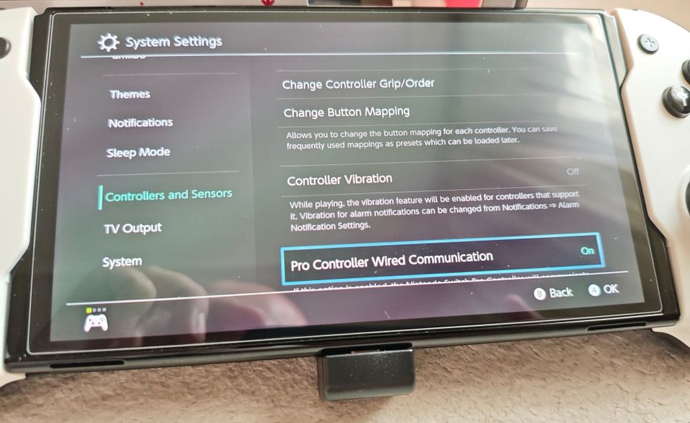 Nintendo Switch Oled + FR-TEC Kontroler