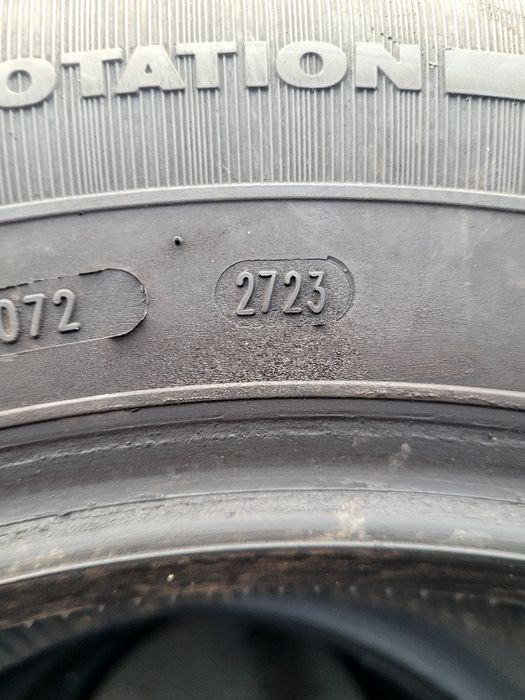 215 225 235 65 16c Petlas