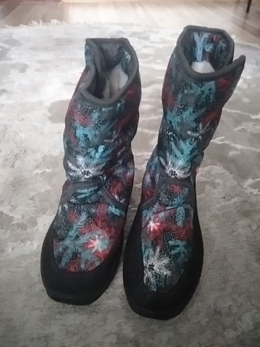 Зимові дутіки малечі