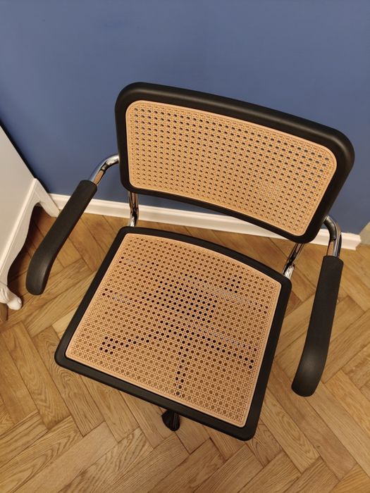 Fotel biurowy obrotowy w stylu Bauhaus Cesca