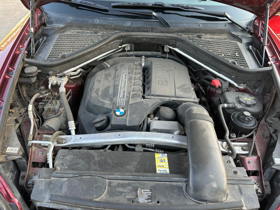 Продам bmw x5 e70