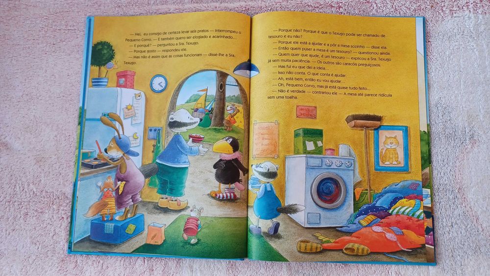 Todos Ajudam! Ou como até o pequeno corvo pode ser um grande ajudante…