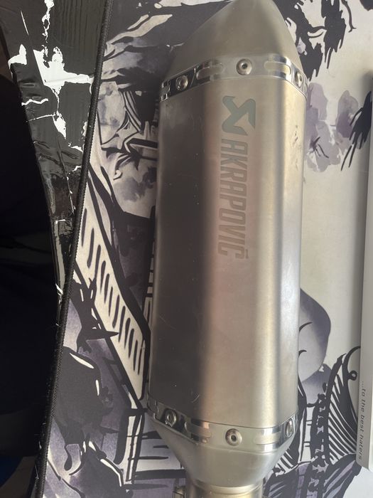 Akrapovic.Вихлоп для мото оригінал