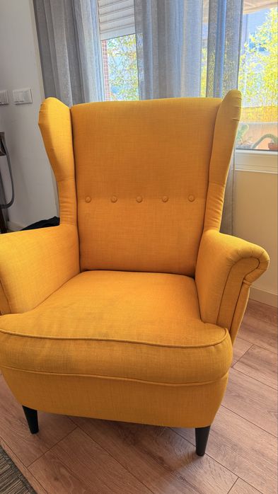 Cadeirão Amarelo IKEA