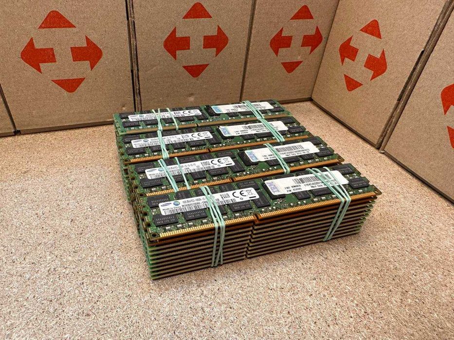 Серверна оперативна пам'ять | DDR3 16Gb 14900R 1866MHz REG |