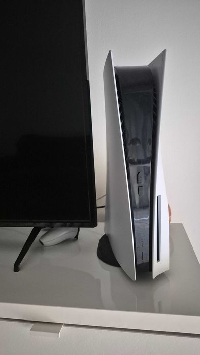 Playstation 5 (c/leitor) + Comando