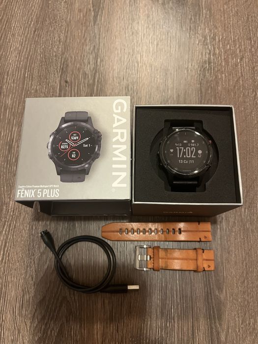 Garmin Fenix 5 Plus Sapphire Edition Premium czarny skórzany pasek