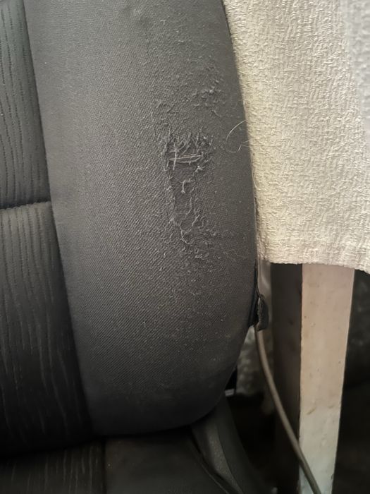 Передні сидіння audi a6c5 електро