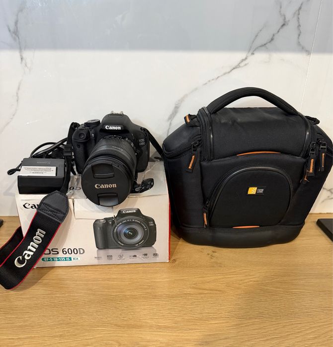 Фотоапарат Canon 600D…