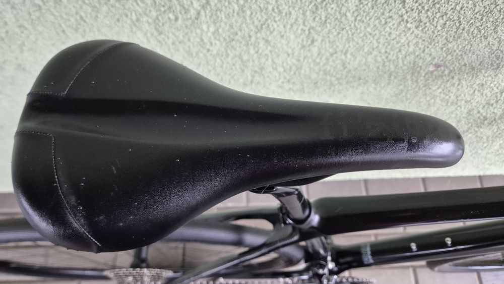 FOCUS PARALANE 105 2x11 carbon hydraulika sztywne osie endurance